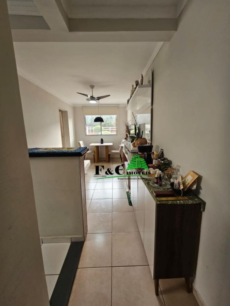 Apartamento à venda com 2 quartos, 45m² - Foto 5