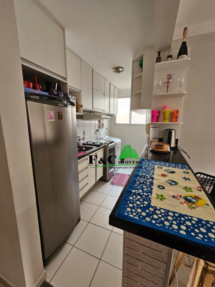 Apartamento à venda com 2 quartos, 45m² - Foto 1