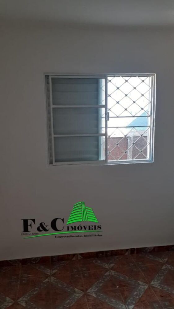 Casa à venda com 3 quartos, 250m² - Foto 1