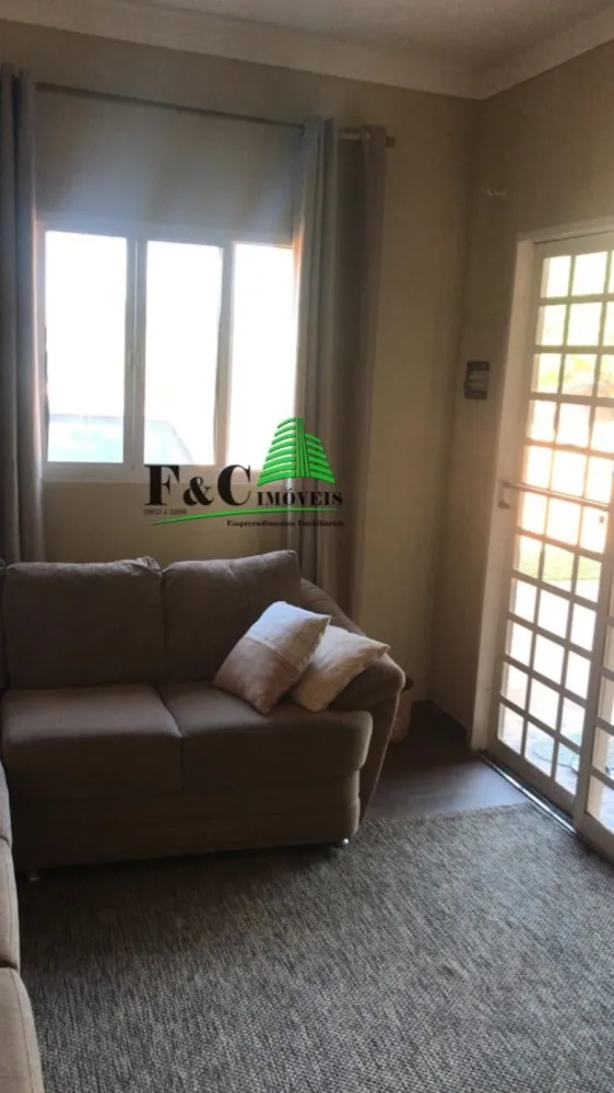 Chácara, 3 quartos, 1700 m² - Foto 1