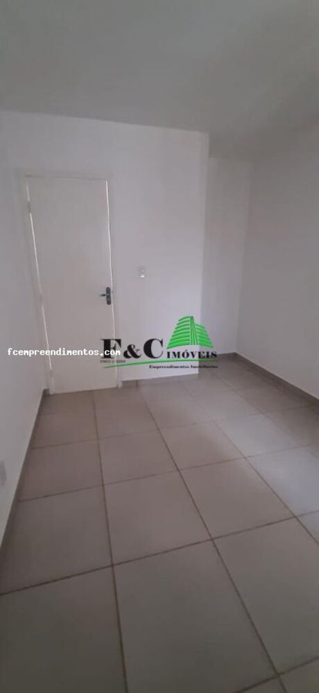 Casa de Condomínio à venda com 2 quartos, 140m² - Foto 1