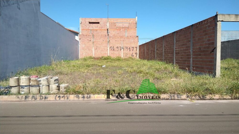Terreno à venda, 180m² - Foto 1