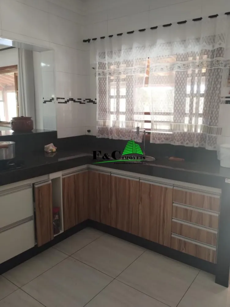 Chácara, 3 quartos, 1500 m² - Foto 4