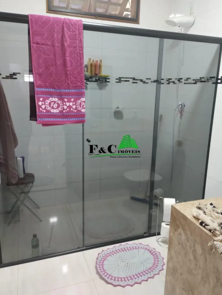 Chácara, 3 quartos, 1500 m² - Foto 1