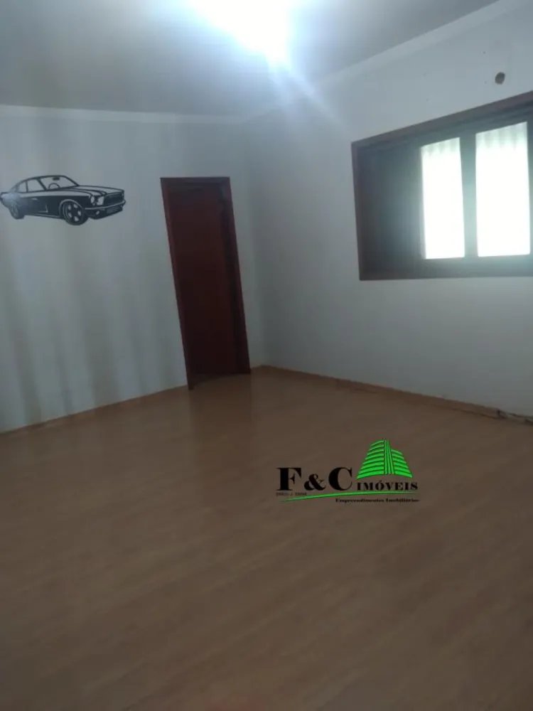 Chácara, 6 quartos, 3600 m² - Foto 2