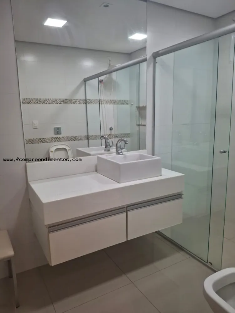 Apartamento, 3 quartos, 224 m² - Foto 12