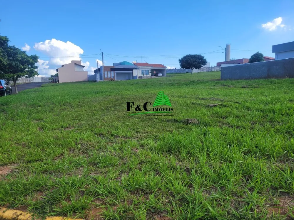 Terreno, 305 m² - Foto 1