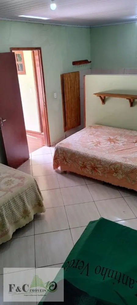 Chácara, 3 quartos, 1512 m² - Foto 2