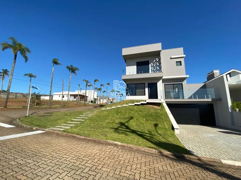 Casa, 3 quartos, 208 m² - Foto 1