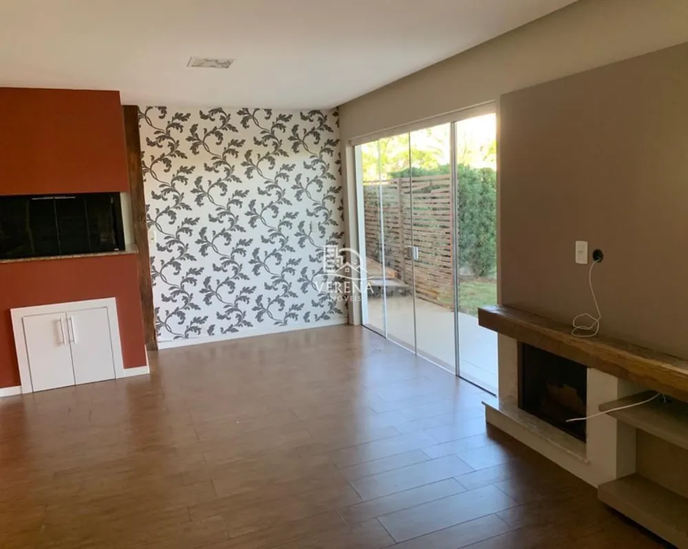 Casa, 3 quartos, 230 m² - Foto 1