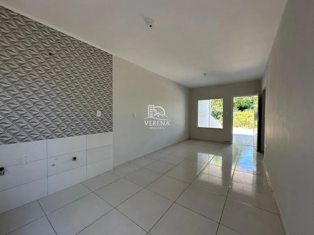 Casa, 2 quartos, 64 m² - Foto 1
