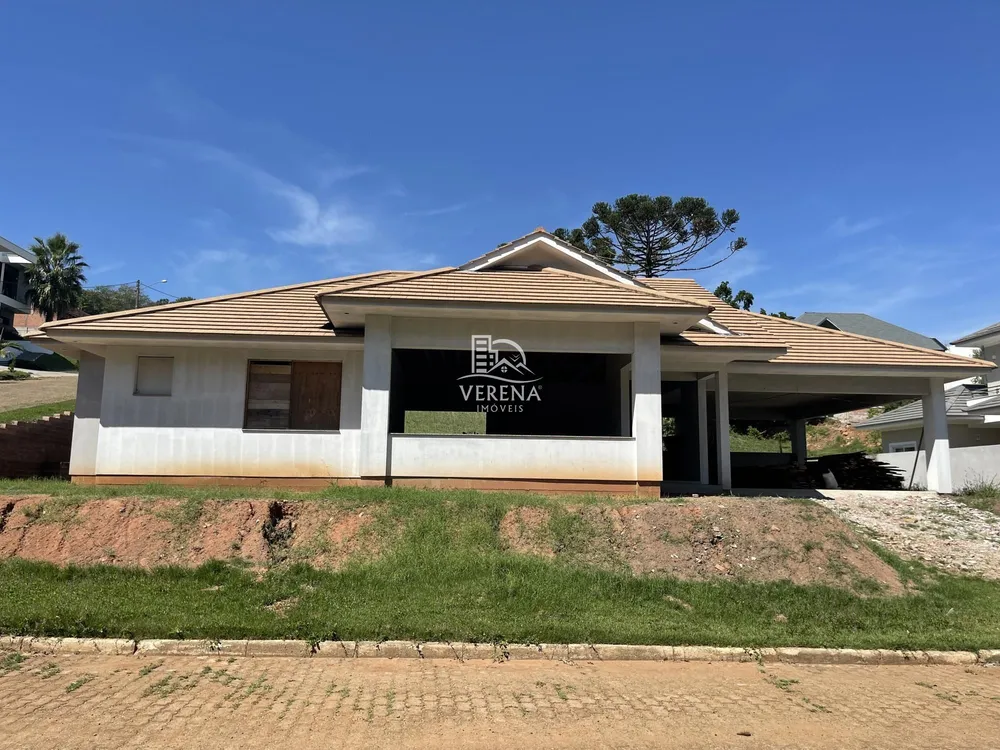 Casa, 3 quartos, 210 m² - Foto 1