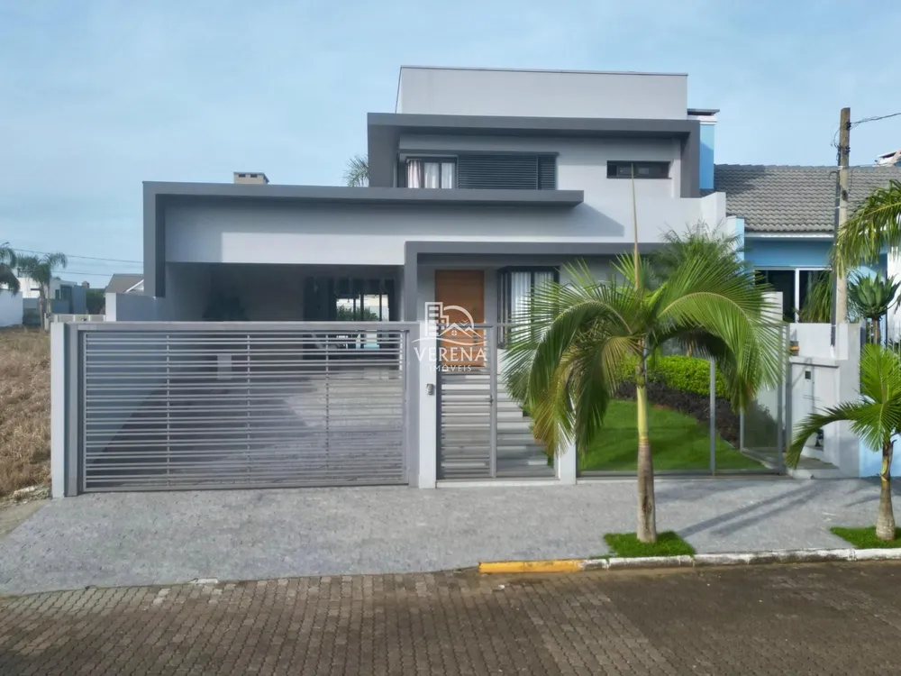 Casa, 4 quartos, 217 m² - Foto 1