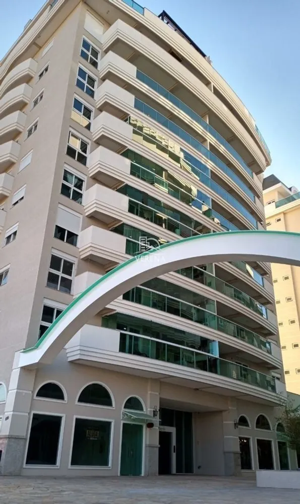 Cobertura, 3 quartos, 321 m² - Foto 1