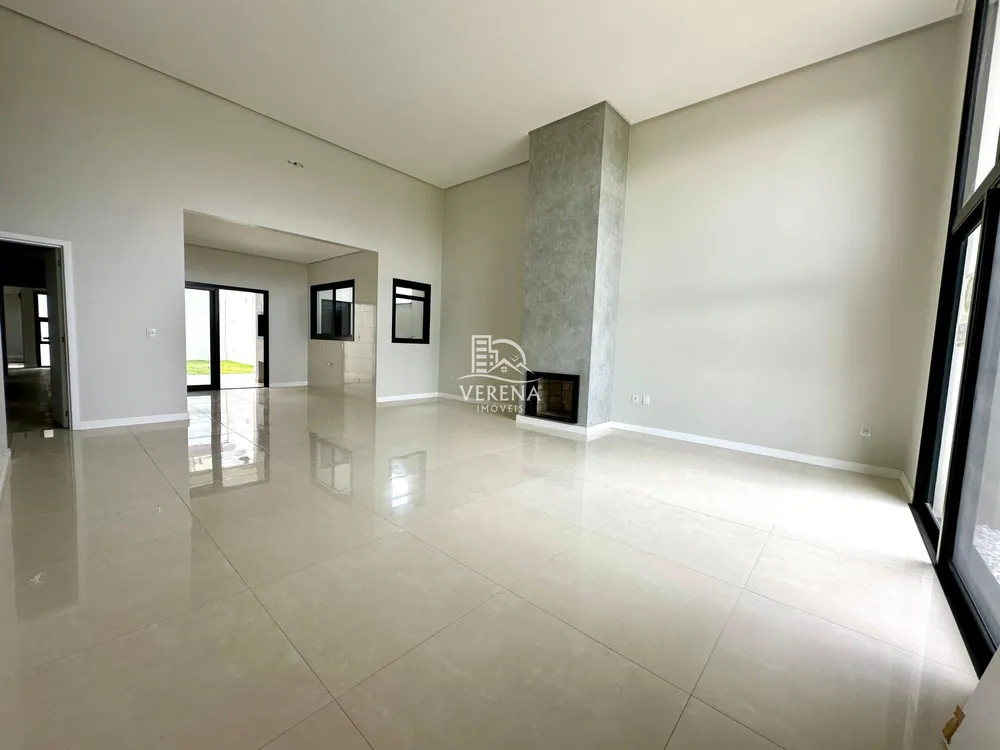 Casa, 3 quartos, 201 m² - Foto 4