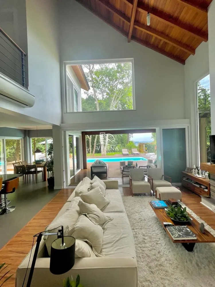 Casa, 3 quartos, 272 m² - Foto 2