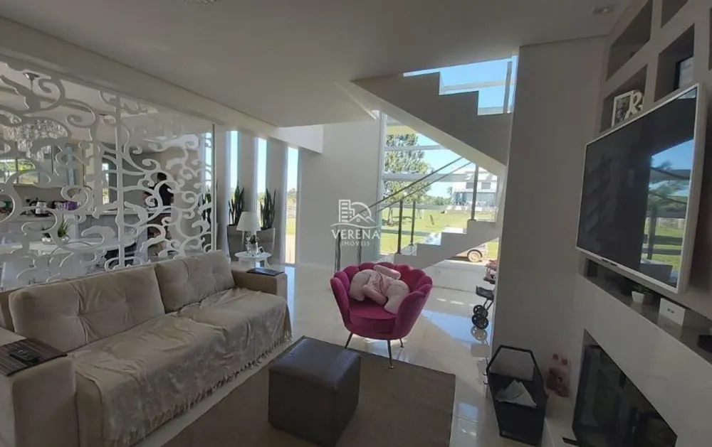 Casa, 3 quartos, 229 m² - Foto 3