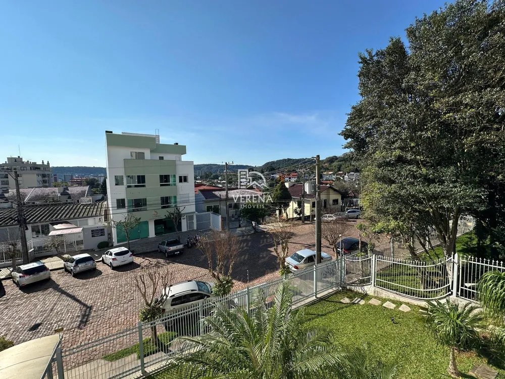 Apartamento, 3 quartos, 142 m² - Foto 1