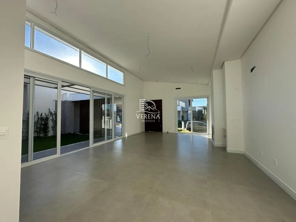 Casa, 3 quartos, 164 m² - Foto 3