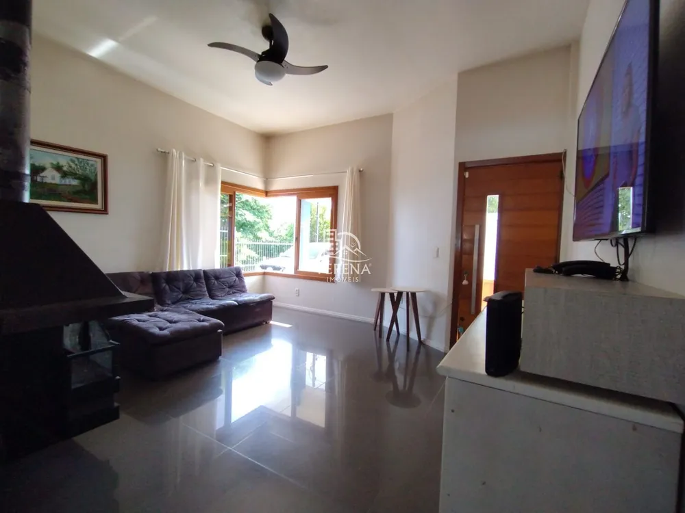 Casa, 3 quartos, 200 m² - Foto 1