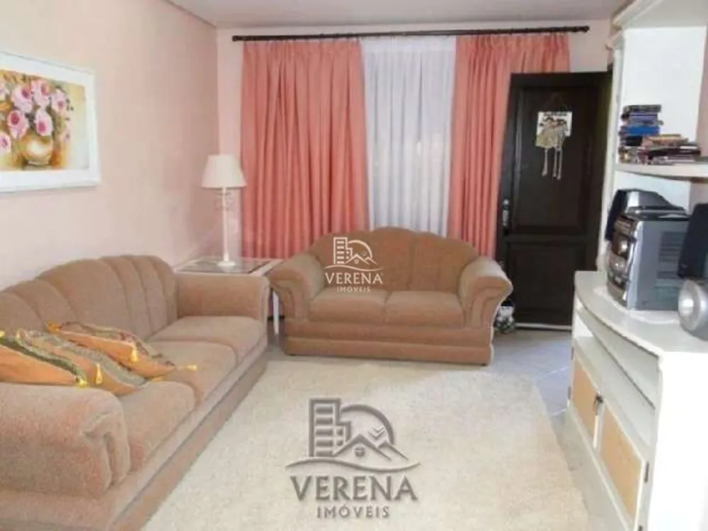 Casa, 3 quartos, 220 m² - Foto 2