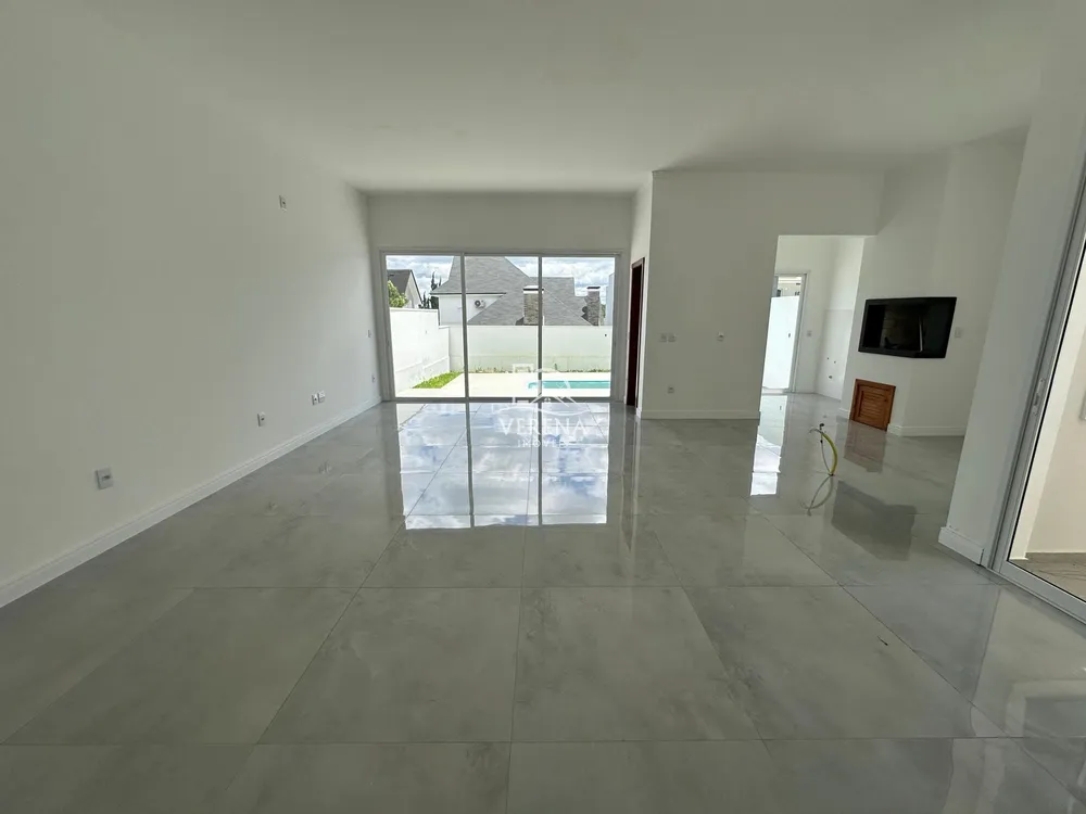 Casa, 3 quartos, 188 m² - Foto 1