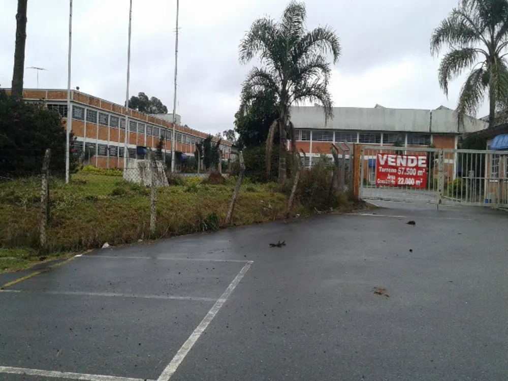 Loteamento e Condomínio - Foto 3