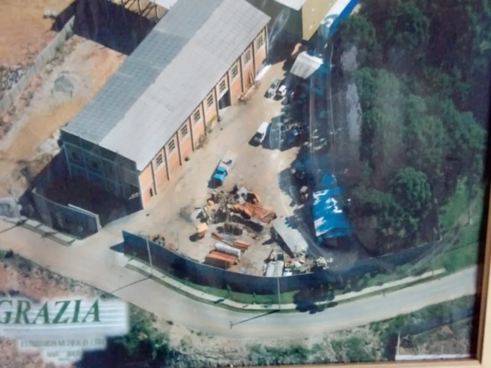 Depósito-Galpão, 1050 m² - Foto 1