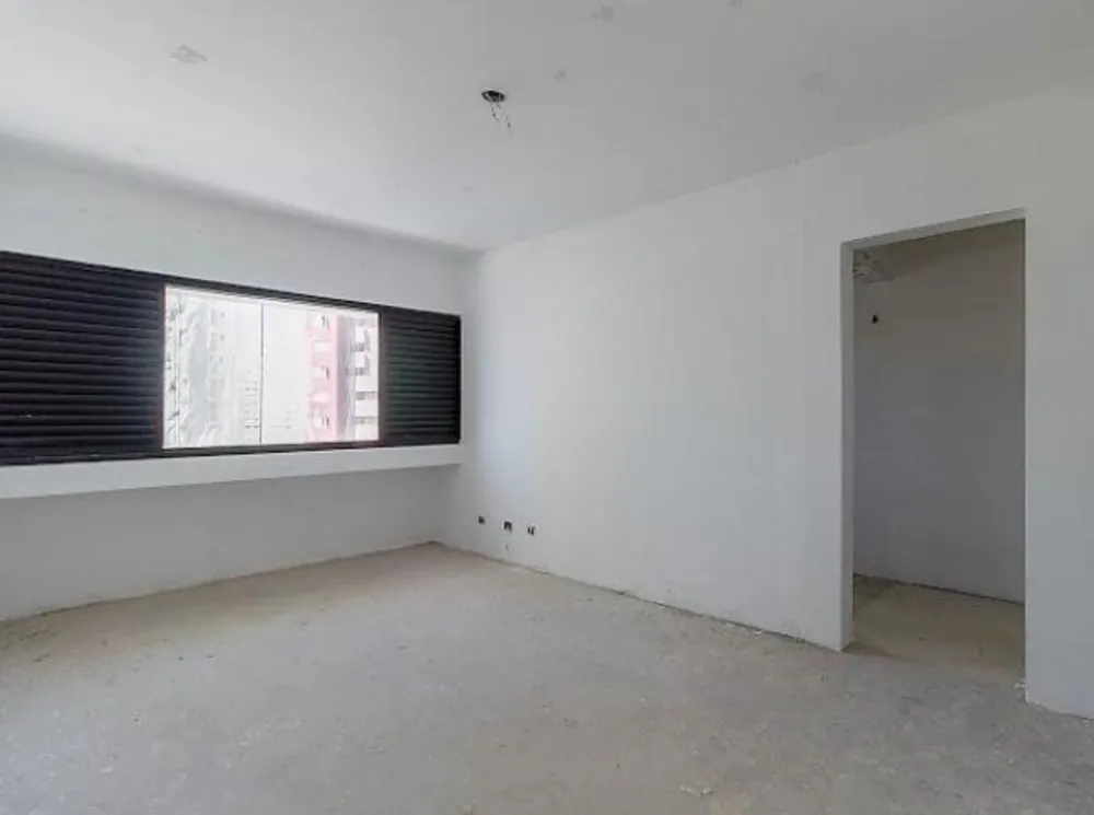 Cobertura, 5 quartos, 904 m² - Foto 4
