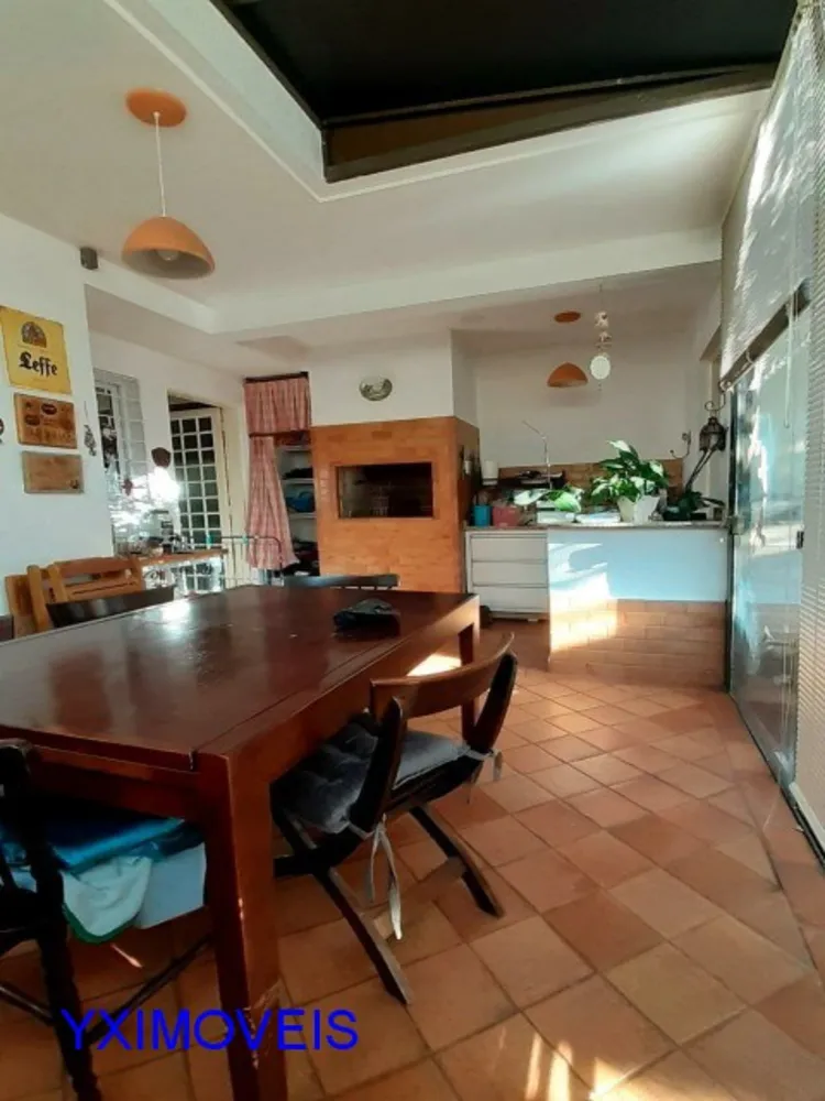 Sobrado, 4 quartos, 210 m² - Foto 2