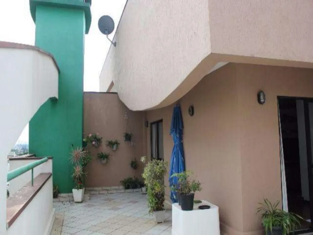 Cobertura, 3 quartos, 169 m² - Foto 2