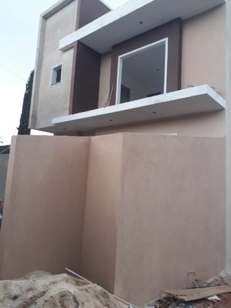 Sobrado, 3 quartos, 176 m² - Foto 1