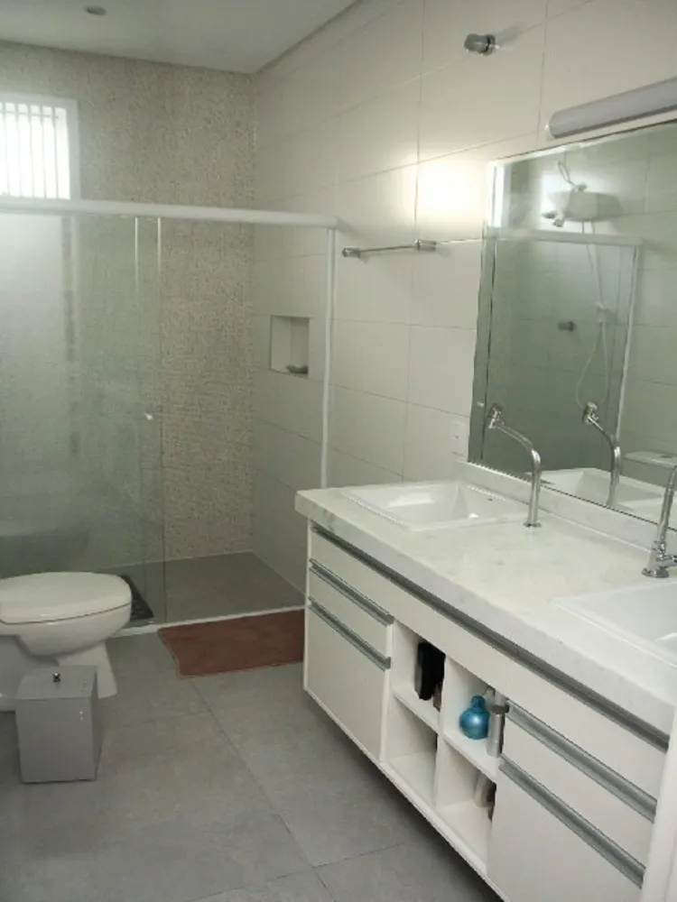 Casa, 4 quartos, 246 m² - Foto 4