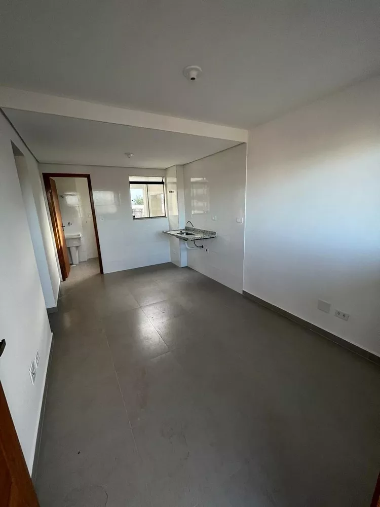 Apartamento à venda com 2 quartos, 47m² - Foto 2