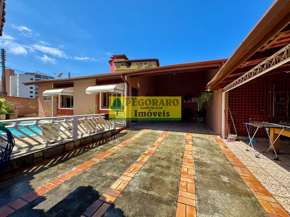 Casa, 4 quartos, 249 m² - Foto 3