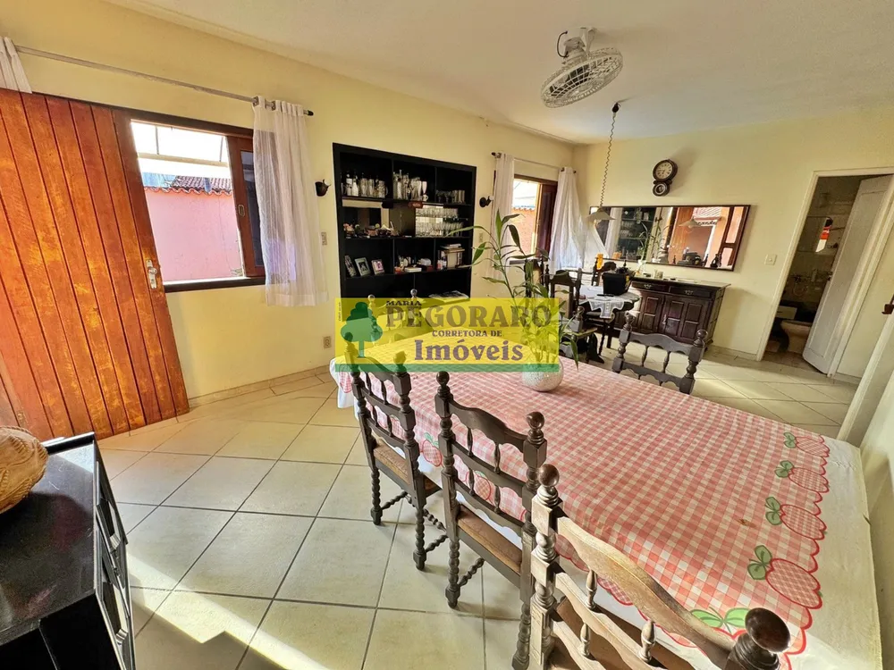 Casa, 4 quartos, 249 m² - Foto 8