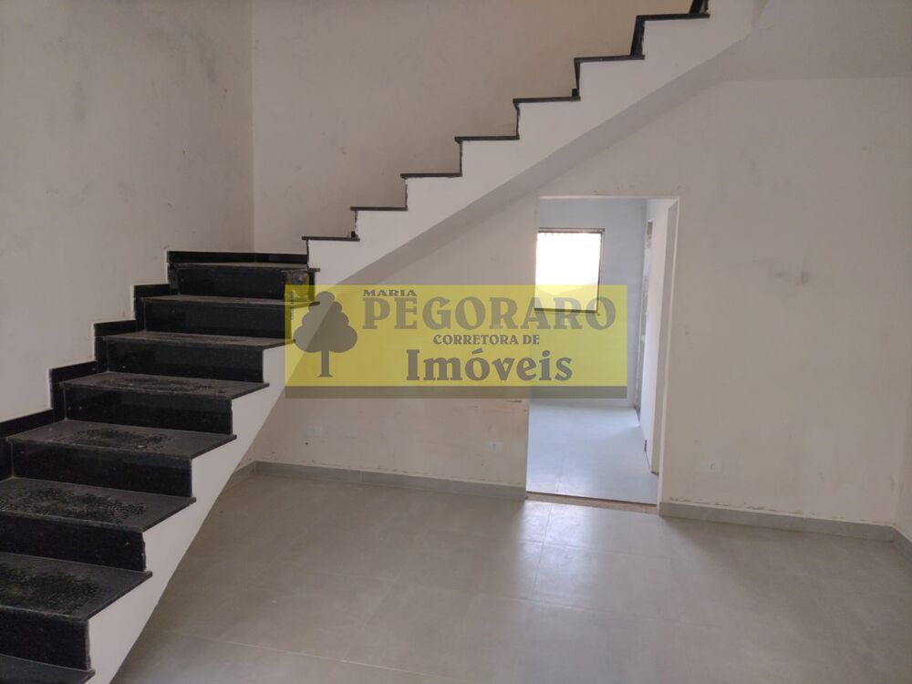 Casa, 2 quartos, 75 m² - Foto 2