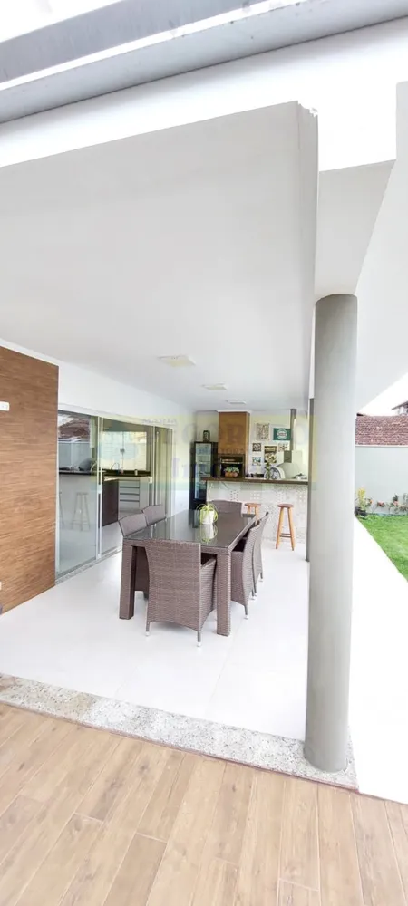 Casa, 4 quartos, 300 m² - Foto 3