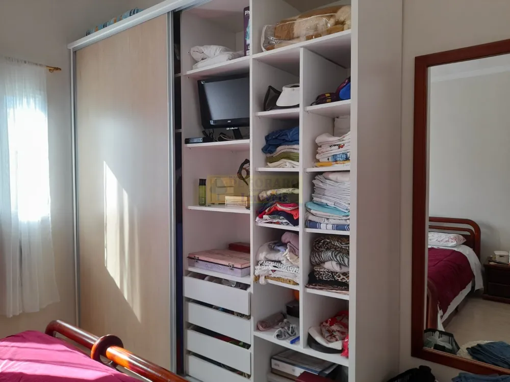 Casa, 3 quartos, 240 m² - Foto 13