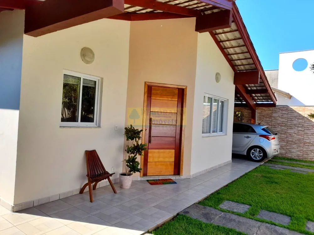 Casa, 3 quartos, 240 m² - Foto 2
