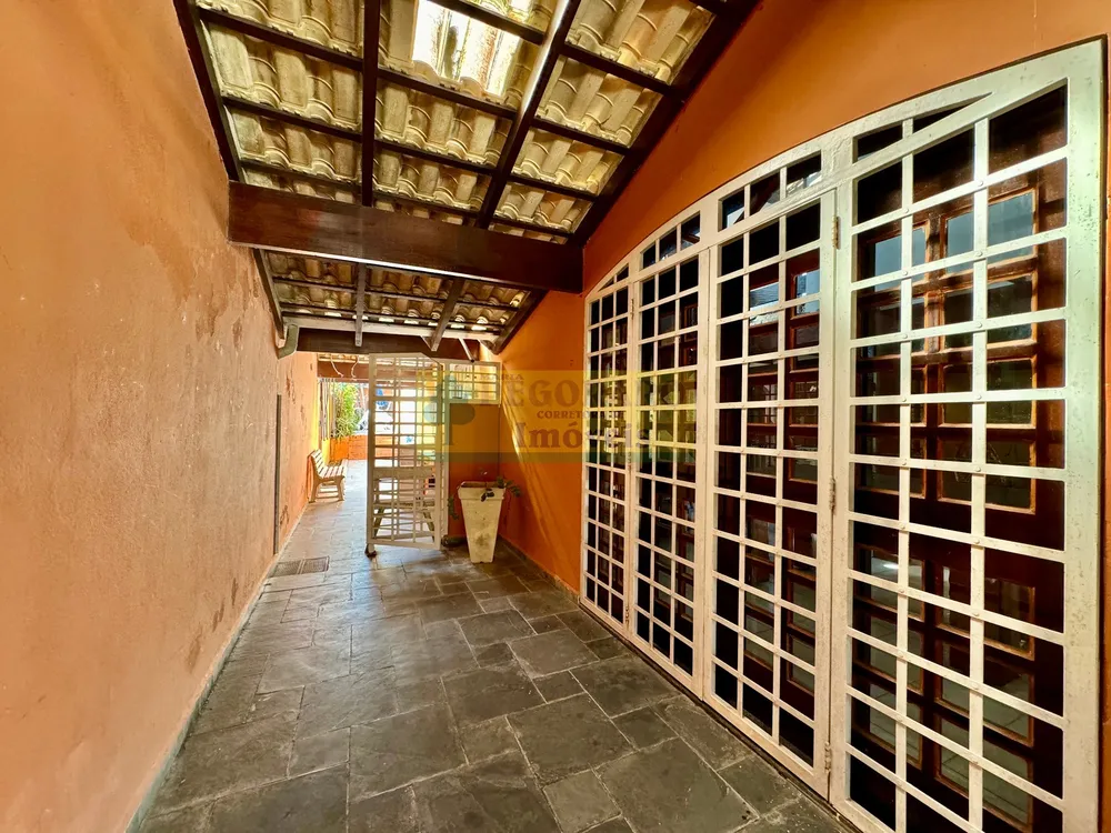 Casa, 4 quartos, 265 m² - Foto 5