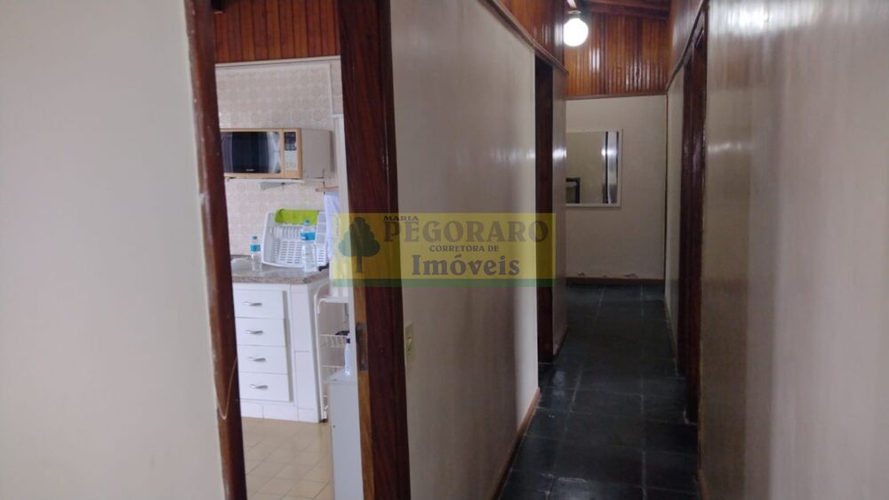 Casa, 4 quartos, 202 m² - Foto 1