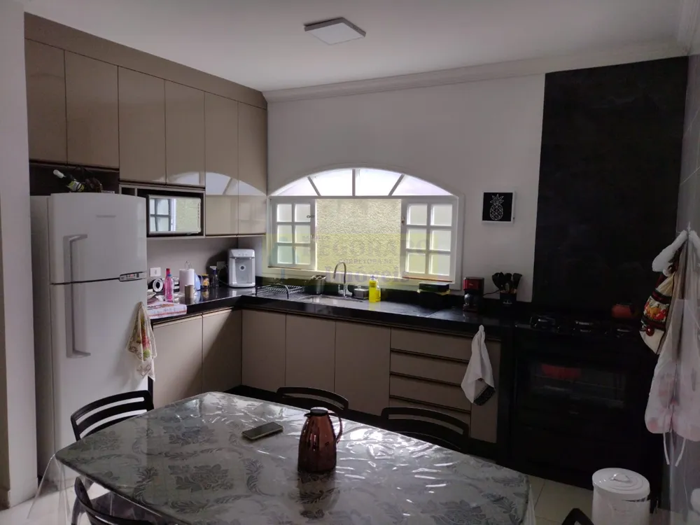 Casa, 3 quartos, 181 m² - Foto 7
