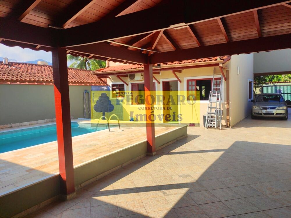 Casa, 6 quartos, 250 m² - Foto 4