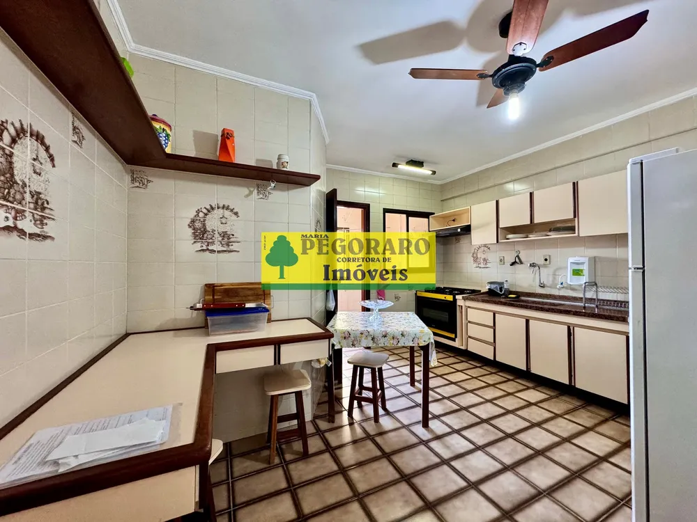 Cobertura, 4 quartos, 220 m² - Foto 4