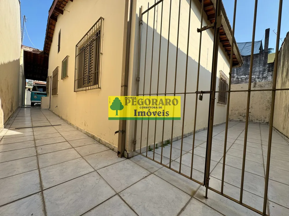 Casa, 3 quartos, 235 m² - Foto 13