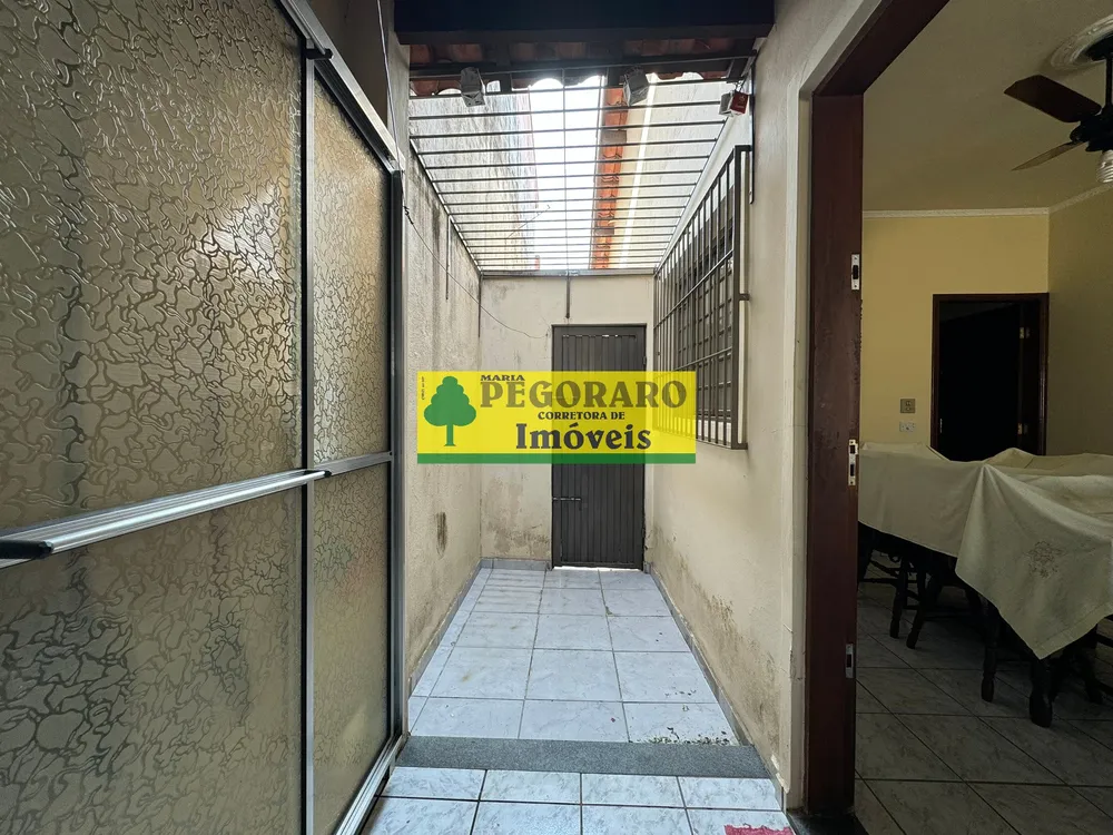 Casa, 3 quartos, 235 m² - Foto 9