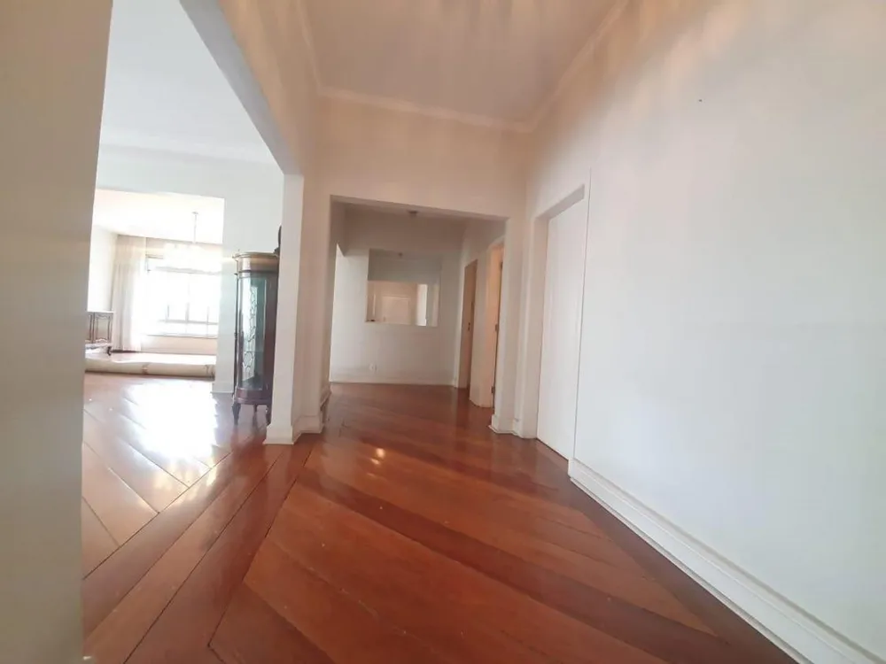 Apartamento, 3 quartos, 220 m² - Foto 2