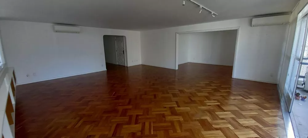 Apartamento para alugar com 3 quartos, 274m² - Foto 2