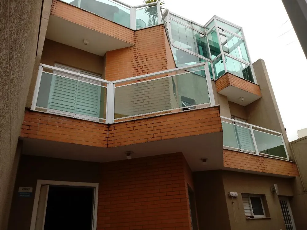 Sobrado, 2 quartos, 240 m² - Foto 1